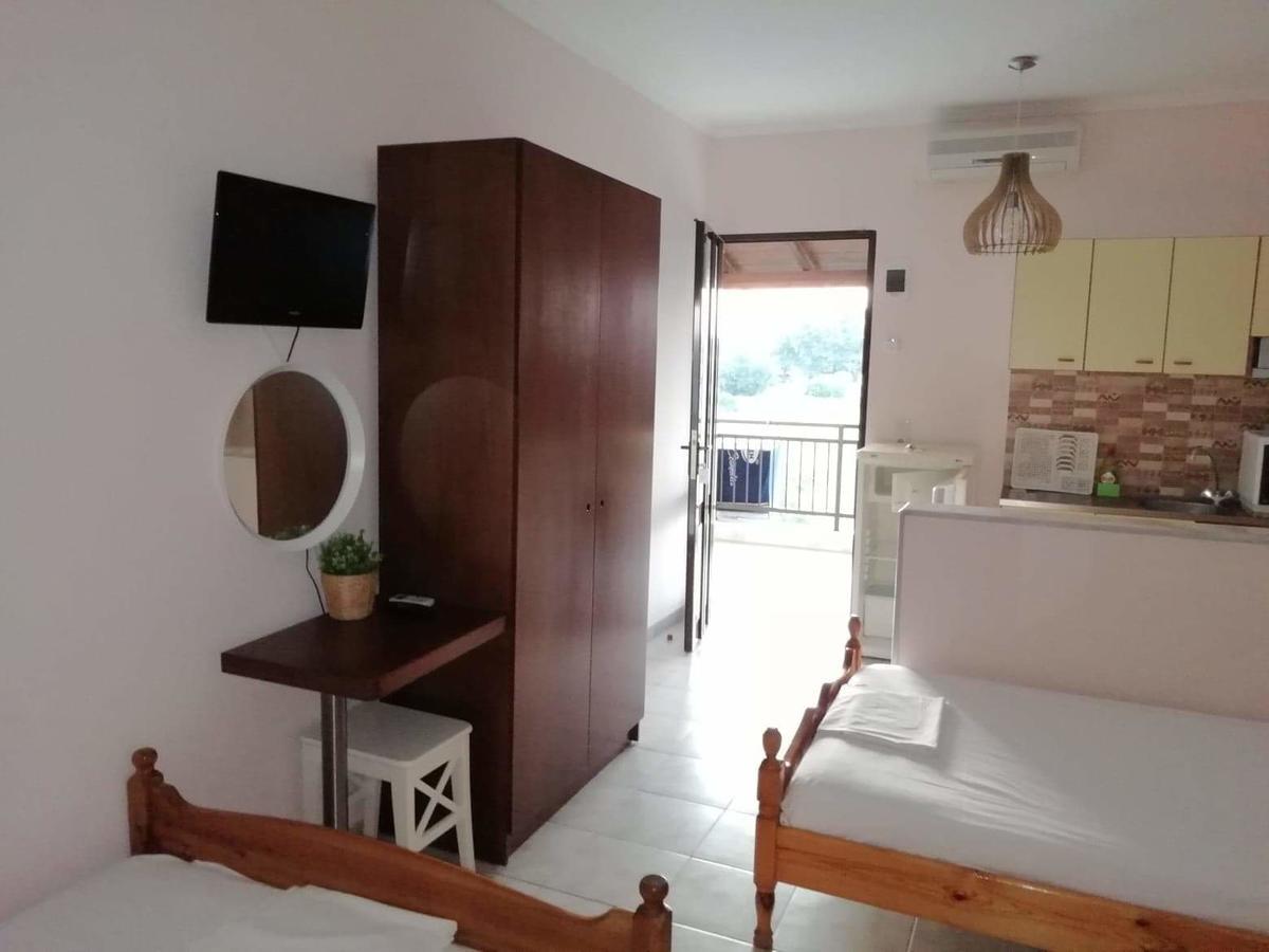 Trantas Rooms Paralía Skotínis 외부 사진